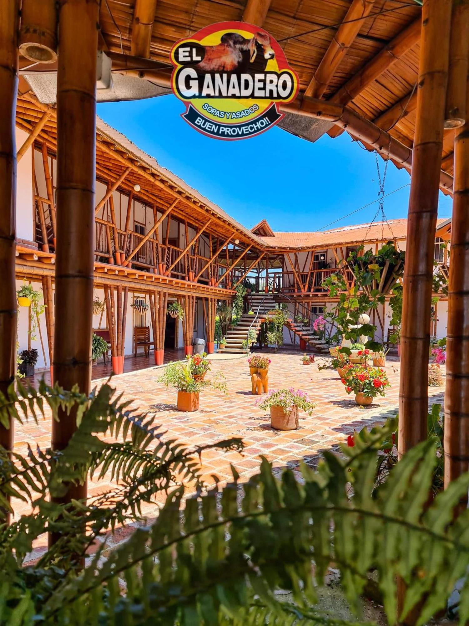 Hotel El Ganadero